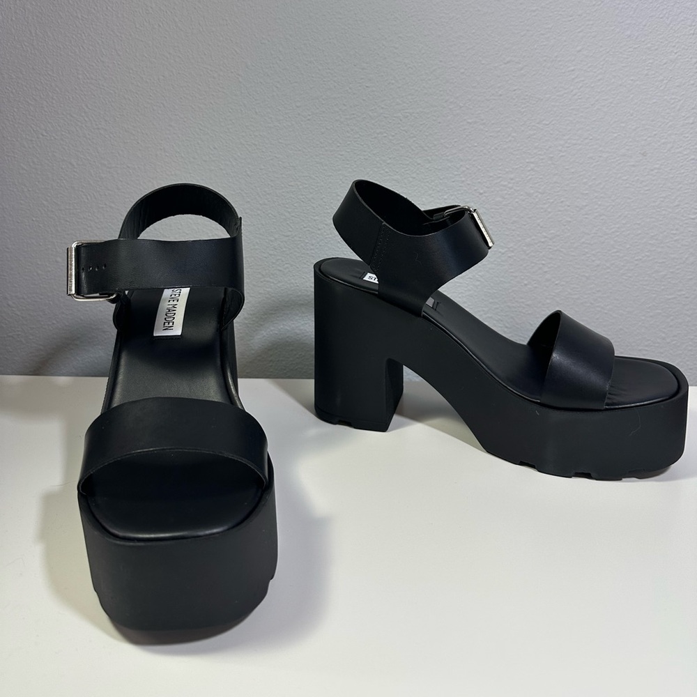 Steve Madden Vesta block heels